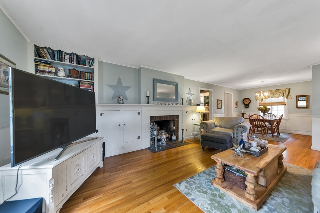 39 Ballard Avenue Springfield, MA 01119 - Photo 6 of 27