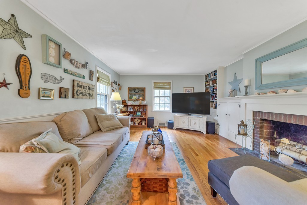 39 Ballard Avenue Springfield, MA 01119 - Photo 7 of 27