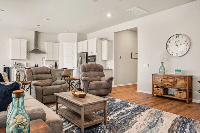 $424,500 | 1107 Bellwether Lane, Summerville, SC 29485