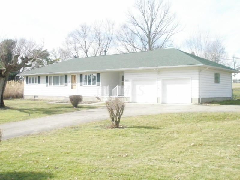 2655 Valley View Road Northeast Lancaster, OH 43130 - Photo 2 of 24 Gallery Image 2