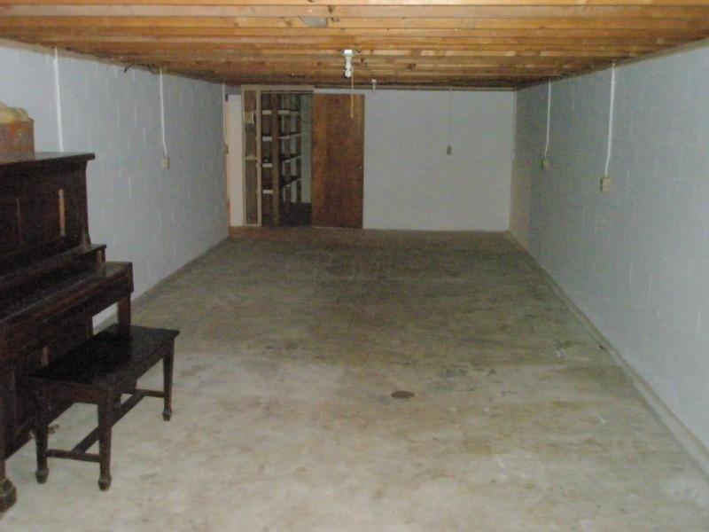 2655 Valley View Road Northeast Lancaster, OH 43130 - Photo 7 of 24 Gallery Image 7