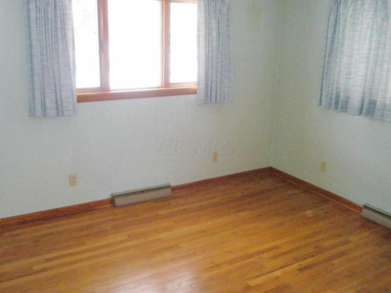 2655 Valley View Road Northeast Lancaster, OH 43130 - Photo 9 of 24 Gallery Image 9