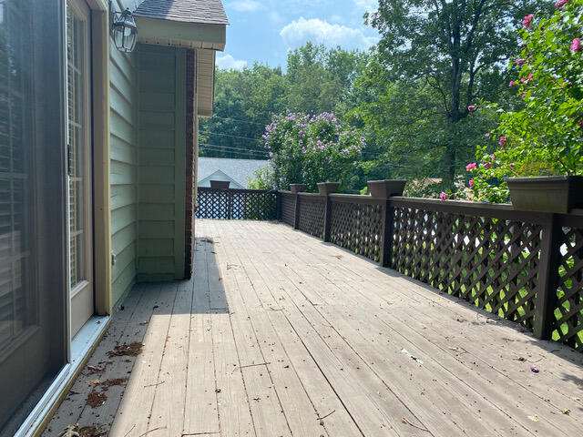 143 Norcross Road Fairfield Glade, TN 38558 - Photo 37 of 40 big deck