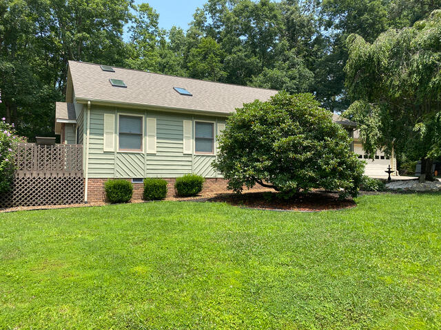 143 Norcross Road Fairfield Glade, TN 38558 - Photo 6 of 40 side