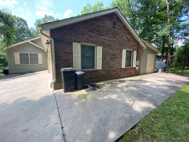 143 Norcross Road Fairfield Glade, TN 38558 - Photo 8 of 40 extra parking