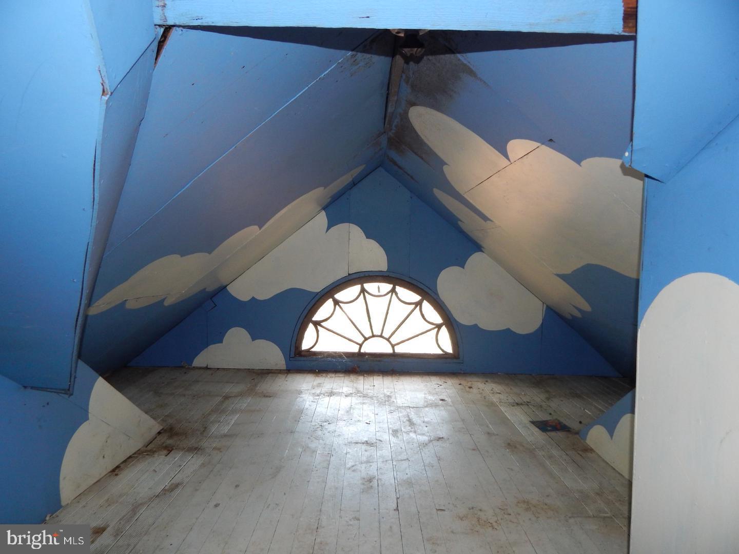 605 Upland Road Pikesville, MD 21208 - Photo 14 of 38 a view of entryway