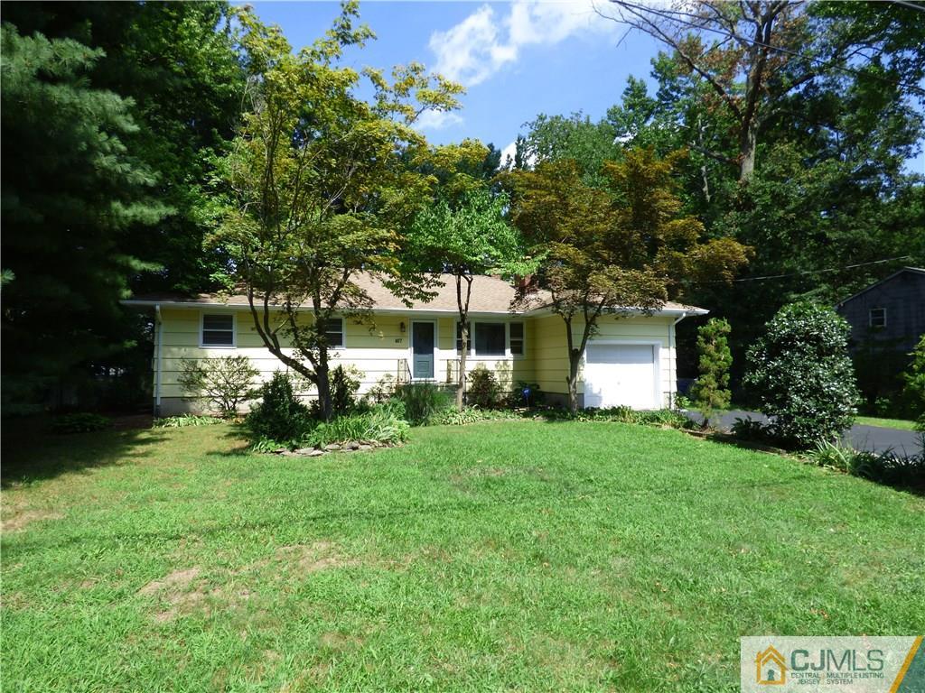 467 Calvert Road North Brunswick, NJ 08902 - Photo 1 of 18 Gallery Image 1