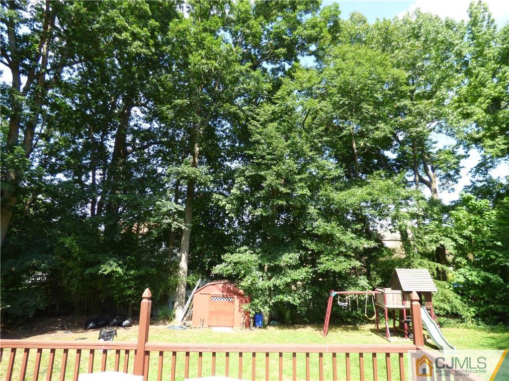 467 Calvert Road North Brunswick, NJ 08902 - Photo 15 of 18 Gallery Image 15