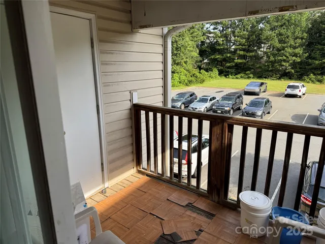 $185,000 | 2564 Carya Pond Lane, Charlotte, NC 28212