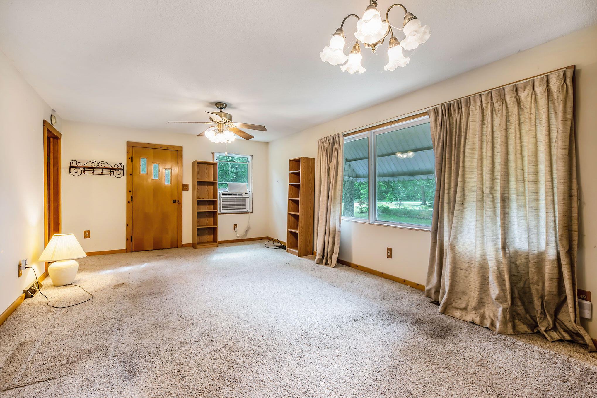 339 South Mill Iron Road Muskegon, MI 49442 - Photo 5 of 15 339SMillIronRd-4