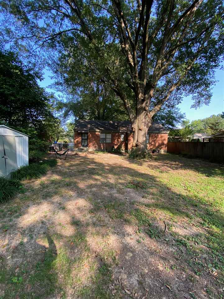 1517 Delmont Road Memphis, TN 38117 - Photo 15 of 24 Gallery Image 15