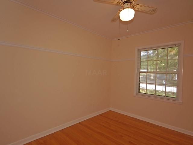 1517 Delmont Road Memphis, TN 38117 - Photo 8 of 24 Gallery Image 8