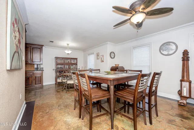 $3,500 | 2490 South Shore Drive, Biloxi, MS 39532