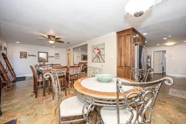 $3,500 | 2490 South Shore Drive, Biloxi, MS 39532