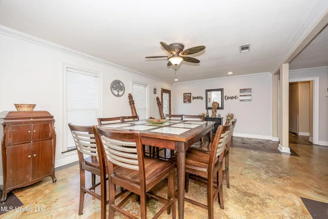 $3,500 | 2490 South Shore Drive, Biloxi, MS 39532