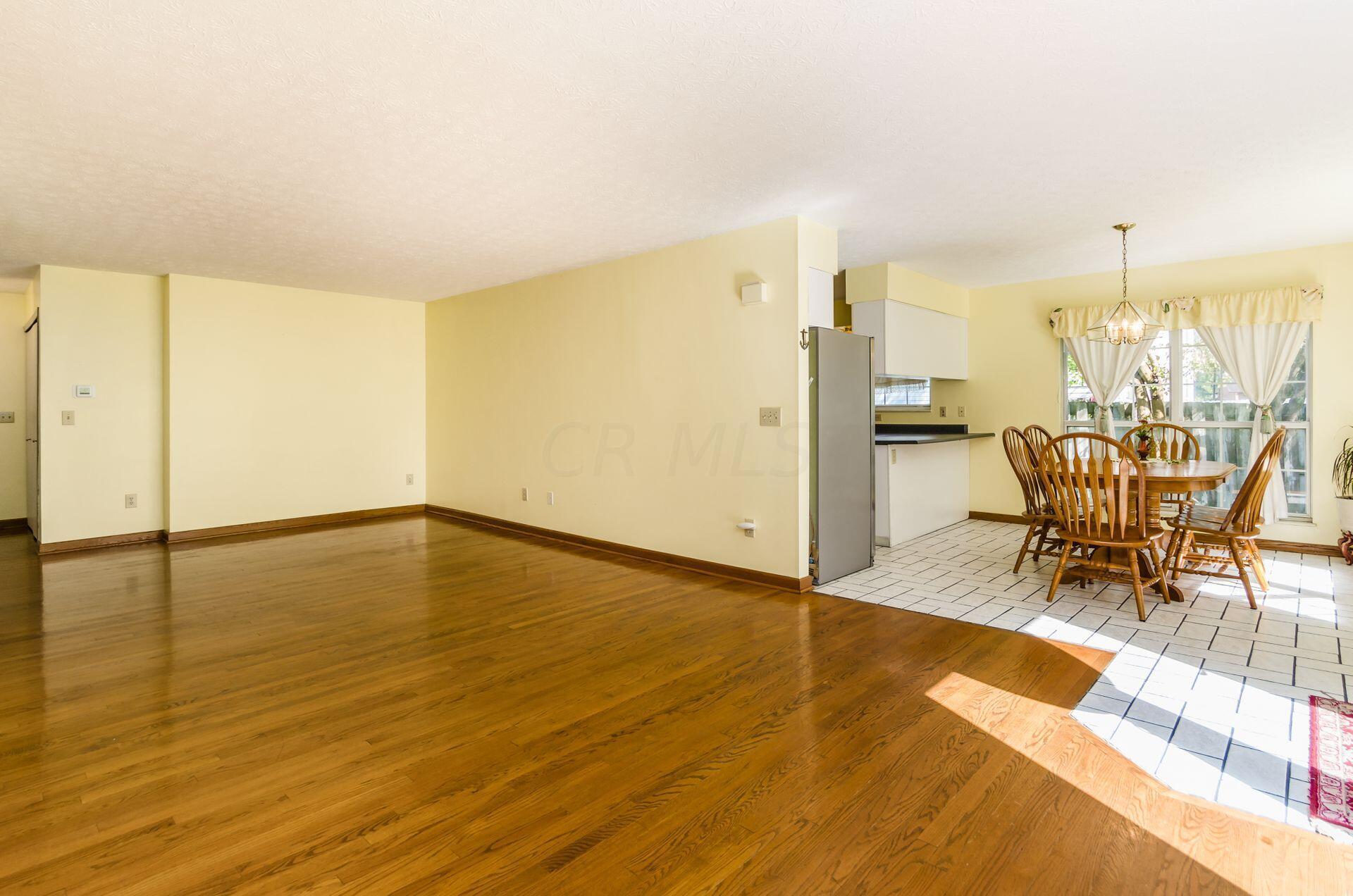 3537 Dempsey Road Westerville, OH 43081 - Photo 9 of 45 012_237a0b3_g dempsey rd-018a