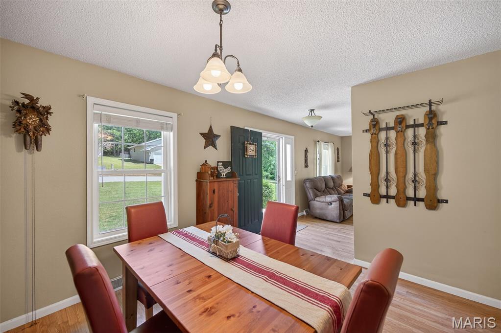 403 Stone Ridge Drive Waynesville, MO 65583 - Photo 13 of 62