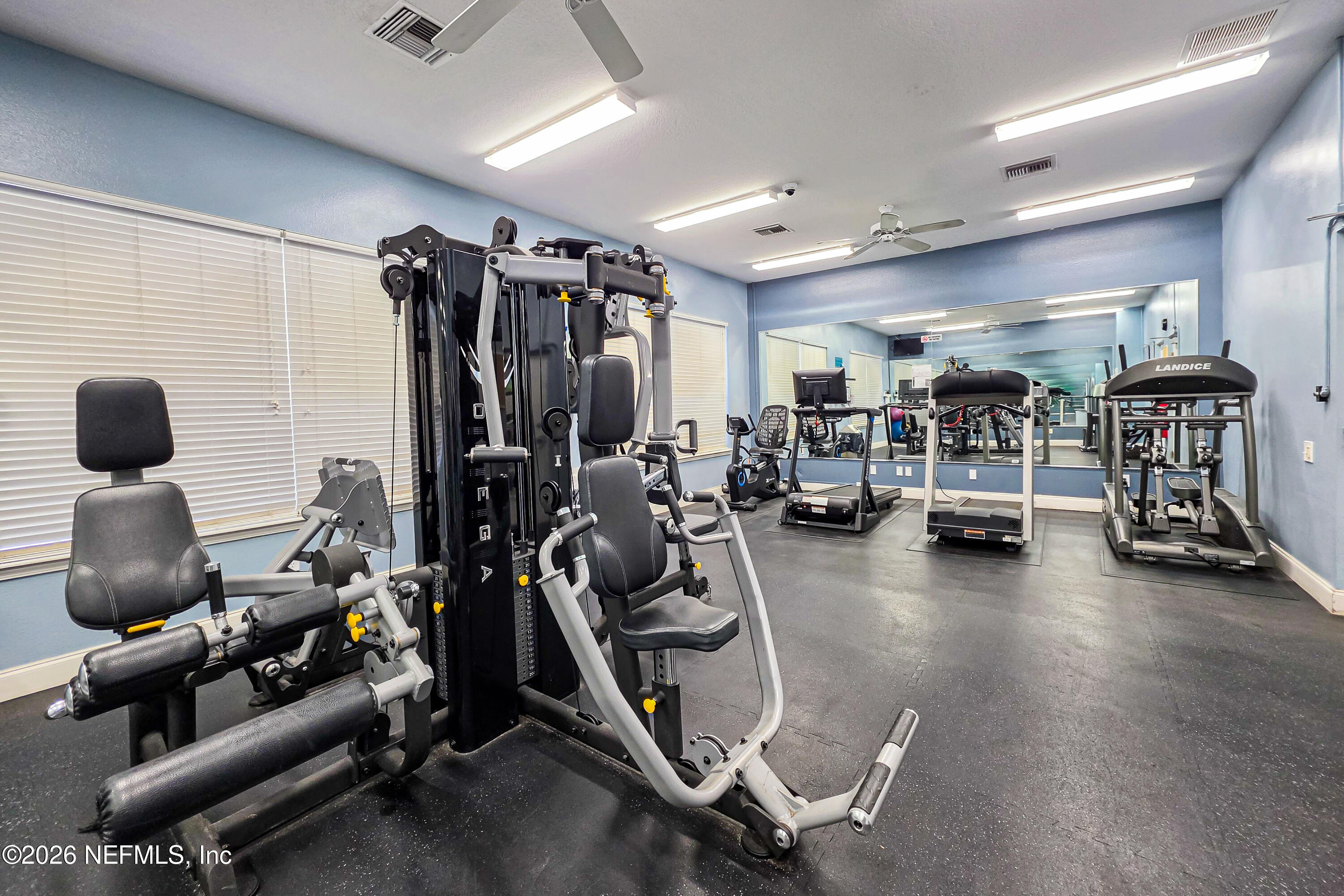 10550 Baymeadows Road, Unit 930 Jacksonville, FL 32256 - Photo 16 of 20 Community Gym