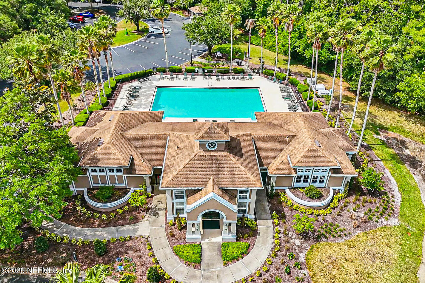 10550 Baymeadows Road, Unit 930 Jacksonville, FL 32256 - Photo 3 of 20 The Overlook Community Area