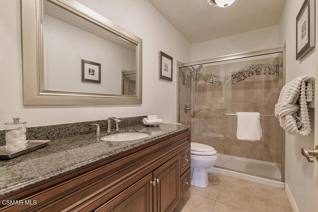 1894 Rambling Road Simi Valley, CA 93065 - Photo 25 of 63