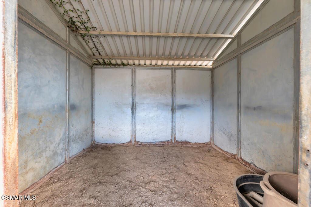 1894 Rambling Road Simi Valley, CA 93065 - Photo 40 of 63