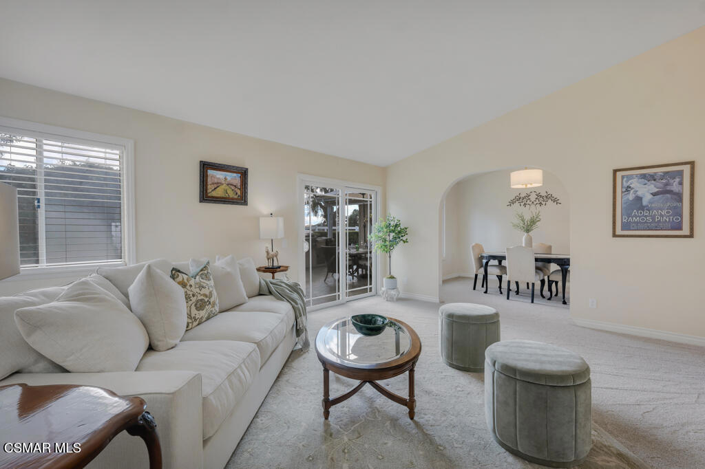 1894 Rambling Road Simi Valley, CA 93065 - Photo 8 of 63