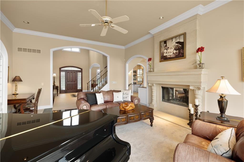 3116 Southwest Pergola View Lee's Summit, MO 64081 - Photo 18 of 99