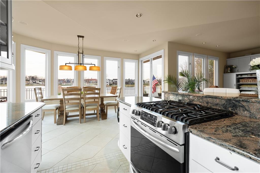 3116 Southwest Pergola View Lee's Summit, MO 64081 - Photo 32 of 99