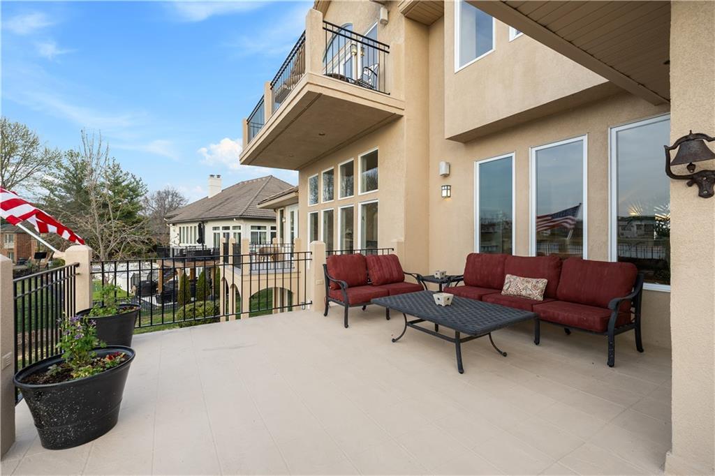 3116 Southwest Pergola View Lee's Summit, MO 64081 - Photo 38 of 99