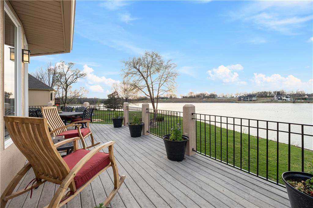 3116 Southwest Pergola View Lee's Summit, MO 64081 - Photo 40 of 99