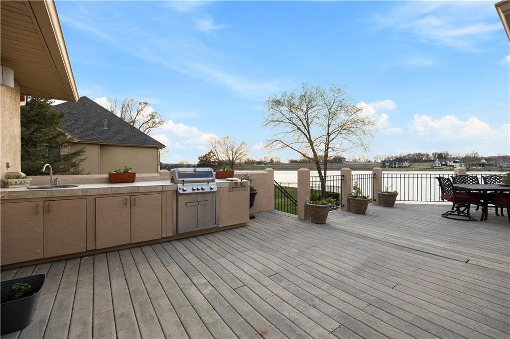 3116 Southwest Pergola View Lee's Summit, MO 64081 - Photo 42 of 99