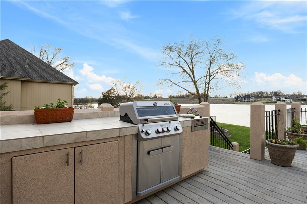 3116 Southwest Pergola View Lee's Summit, MO 64081 - Photo 43 of 99