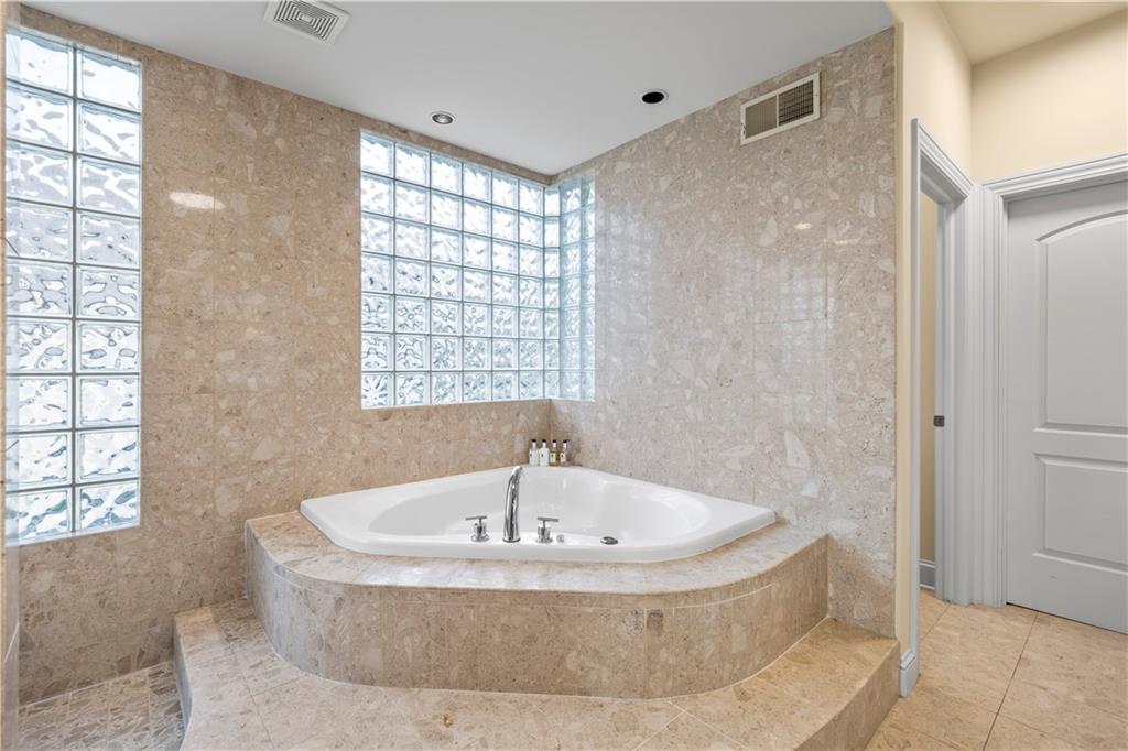 3116 Southwest Pergola View Lee's Summit, MO 64081 - Photo 55 of 99