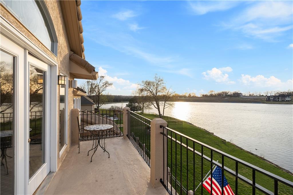 3116 Southwest Pergola View Lee's Summit, MO 64081 - Photo 72 of 99