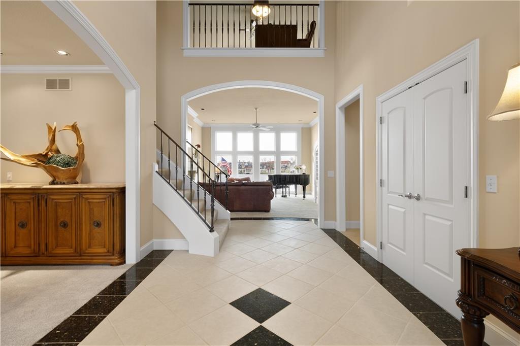 3116 Southwest Pergola View Lee's Summit, MO 64081 - Photo 8 of 99