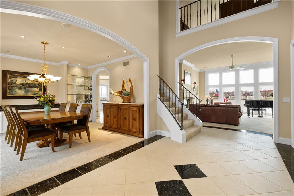 3116 Southwest Pergola View Lee's Summit, MO 64081 - Photo 9 of 99