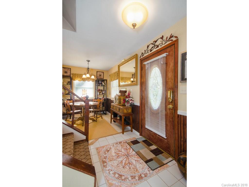 47 Reuben Branch Road Maggie Valley, NC 28751 - Photo 2 of 19