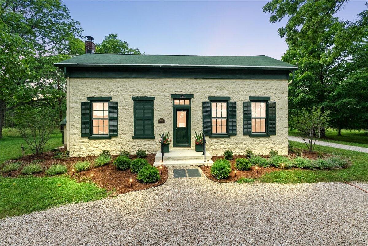 1575 Earhart Road Ann Arbor, MI 48105 - Photo 1 of 60 001-1575 Earhart-1