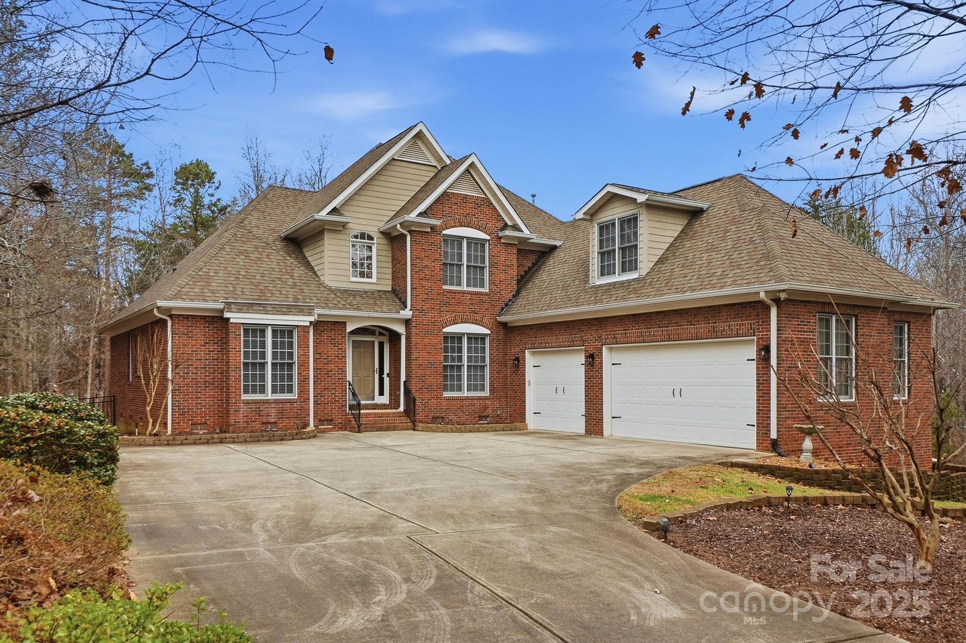 1427 Doe Ridge Lane Fort Mill, SC 29715 - Photo 1 of 46