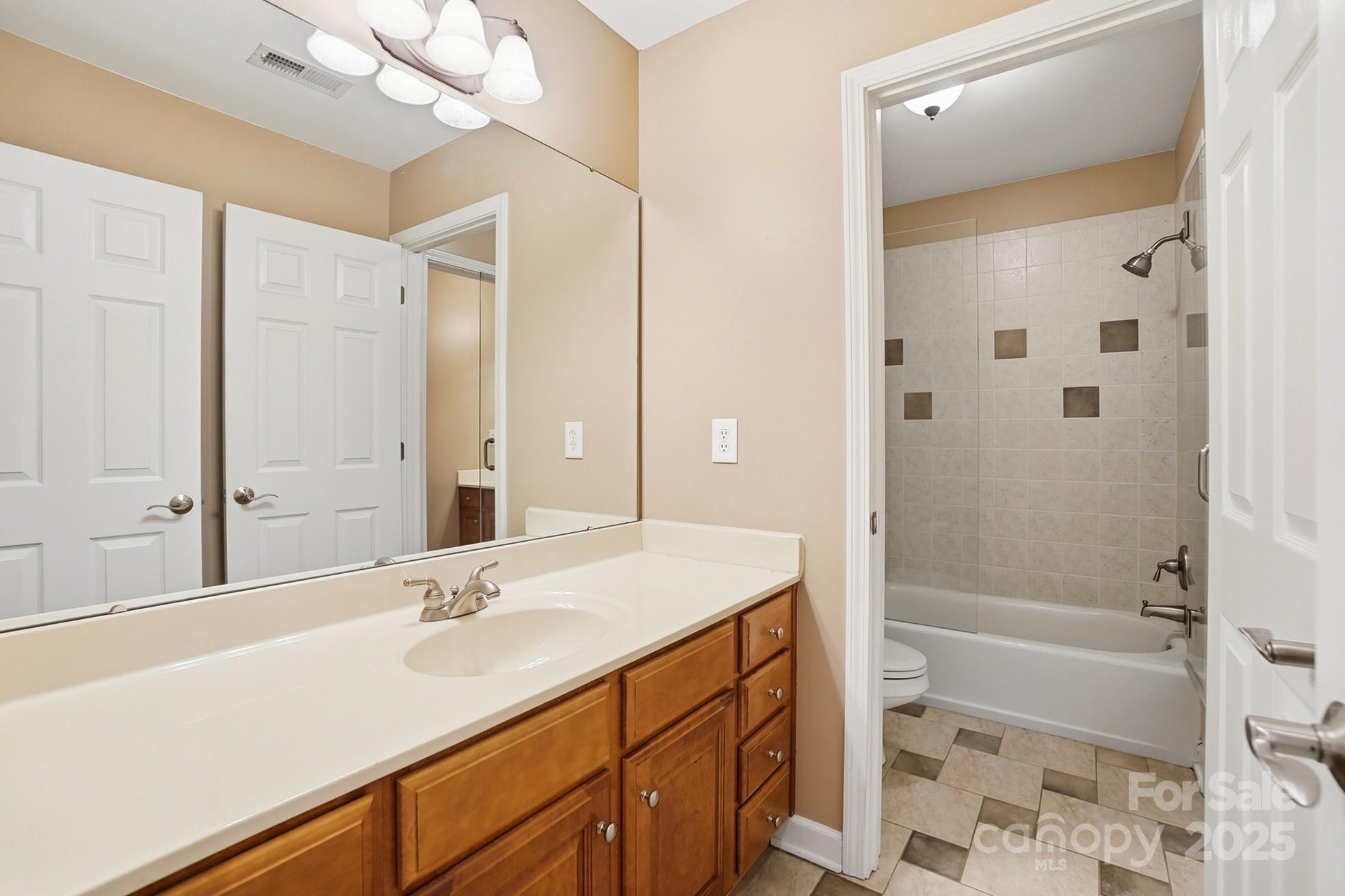 1427 Doe Ridge Lane Fort Mill, SC 29715 - Photo 33 of 46