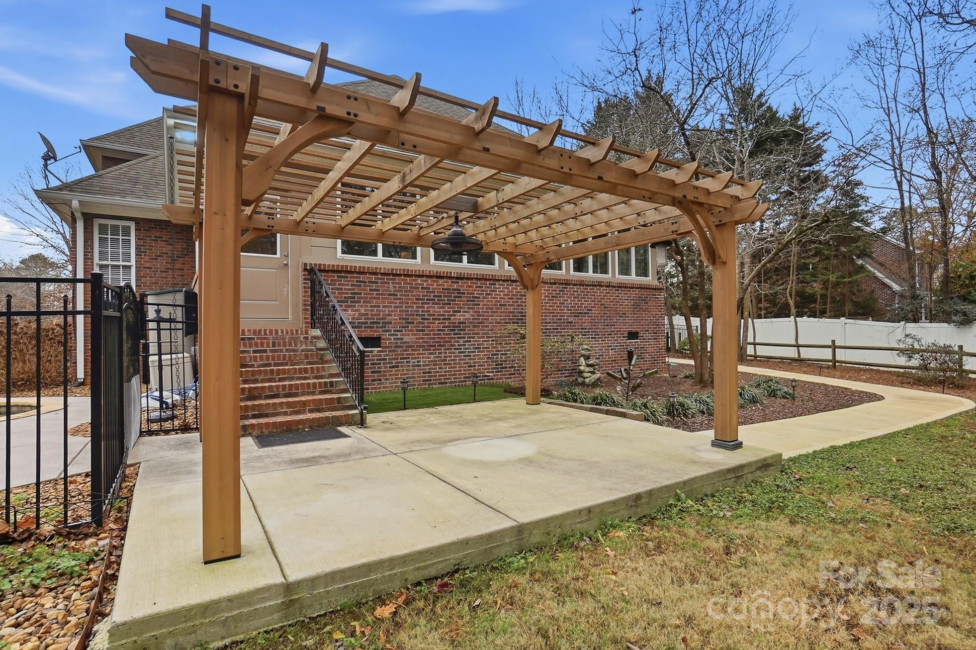 1427 Doe Ridge Lane Fort Mill, SC 29715 - Photo 43 of 46