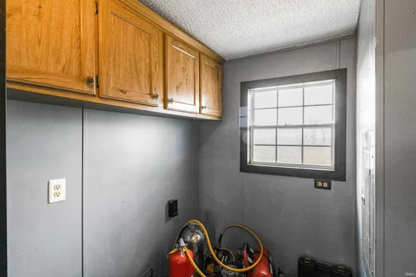 $179,900 | 13661 East Co Road 575 South, Selma, IN 47383