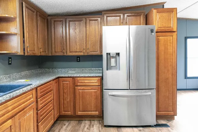 $179,900 | 13661 East Co Road 575 South, Selma, IN 47383