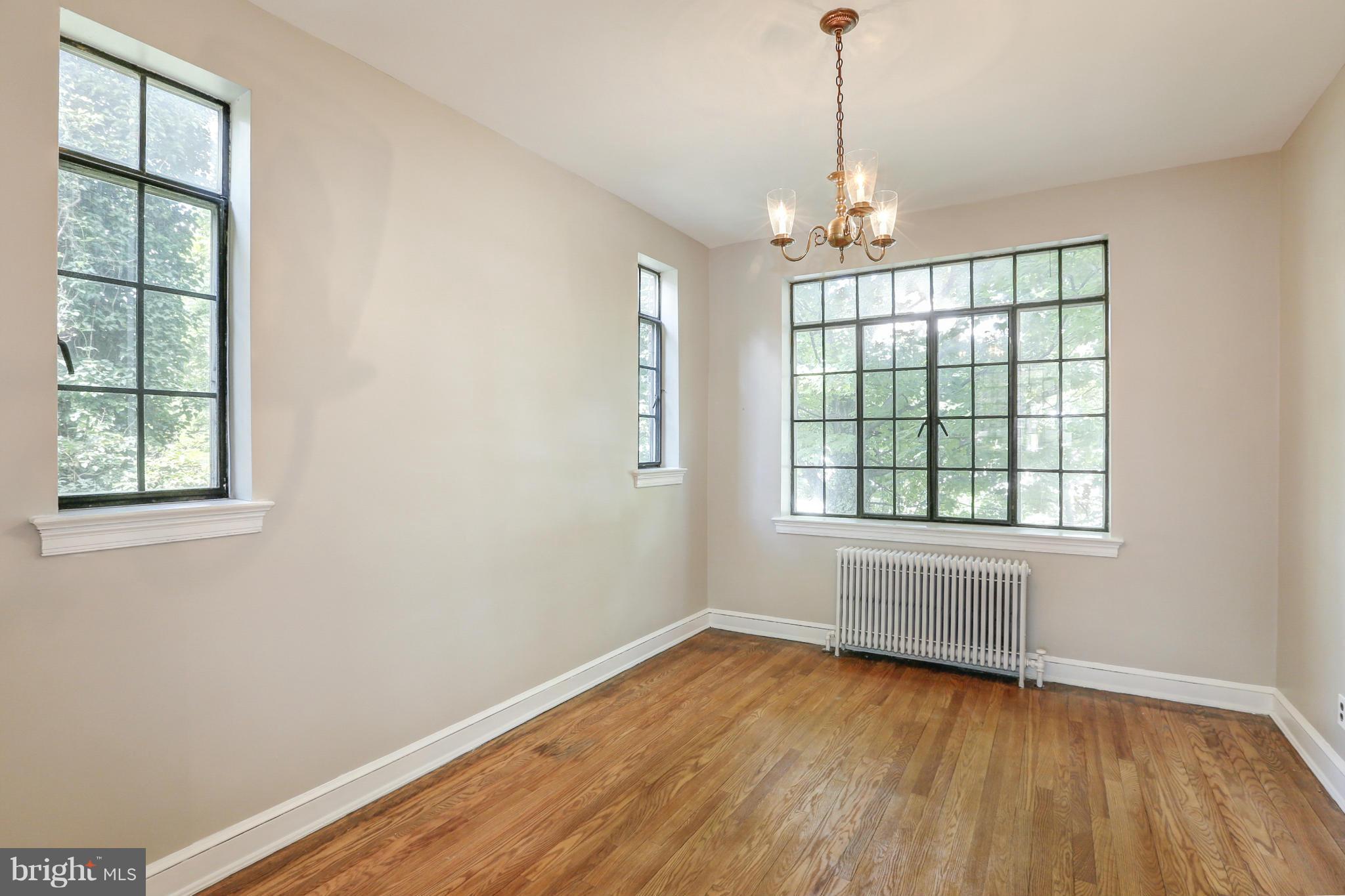 2131 Observatory Place Northwest Washington, DC 20007 - Photo 9 of 22 Dining Room