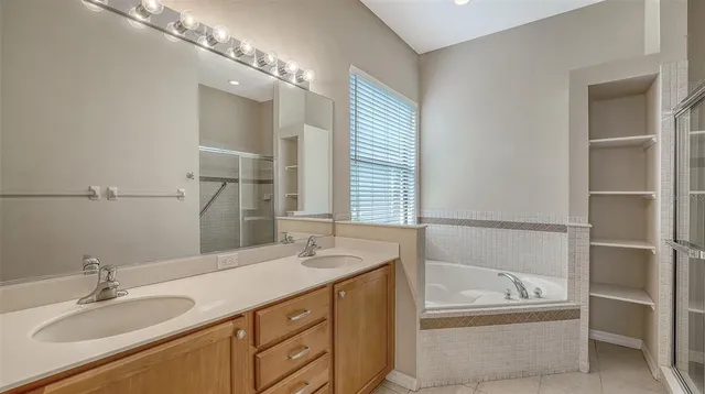 $2,975 | 8146 Indigo Ridge Terrace, Bradenton, FL 34201