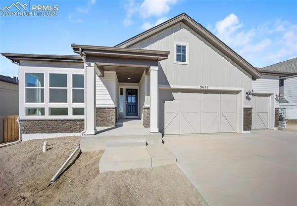 $769,900 | 9652 Texas Jack Drive, Colorado Springs, CO 80908