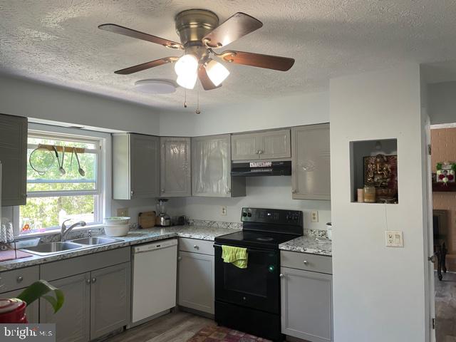 3236 Ridgeway Road Harrisburg, PA 17109 - Photo 4 of 22 Gallery Image 4