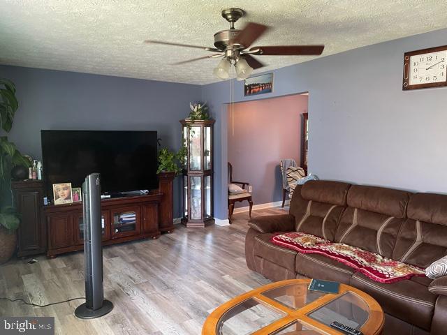 3236 Ridgeway Road Harrisburg, PA 17109 - Photo 6 of 22 Gallery Image 6