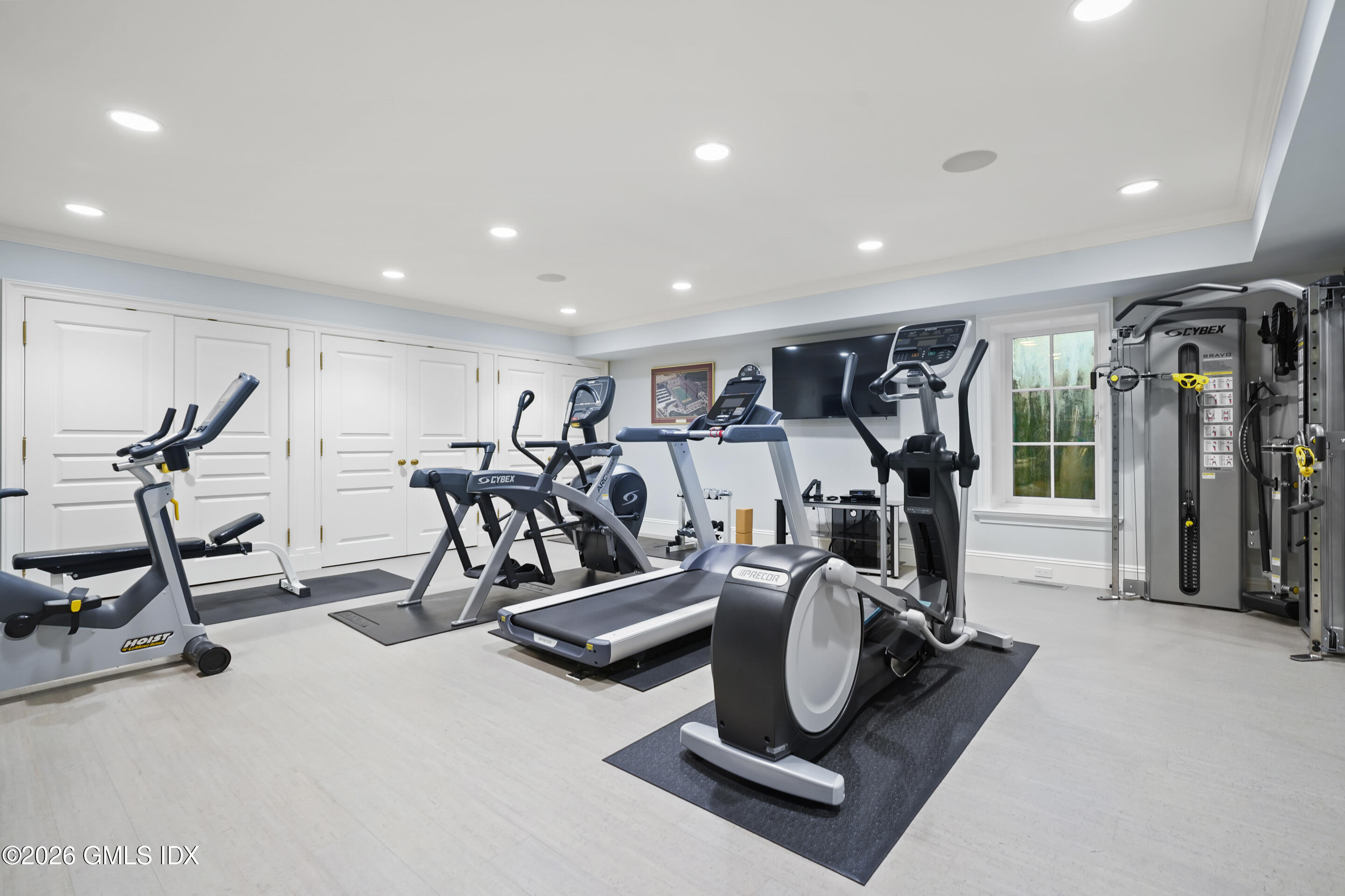 52 Ridge Street Greenwich, CT 06830 - Photo 37 of 49 DSC07599_1