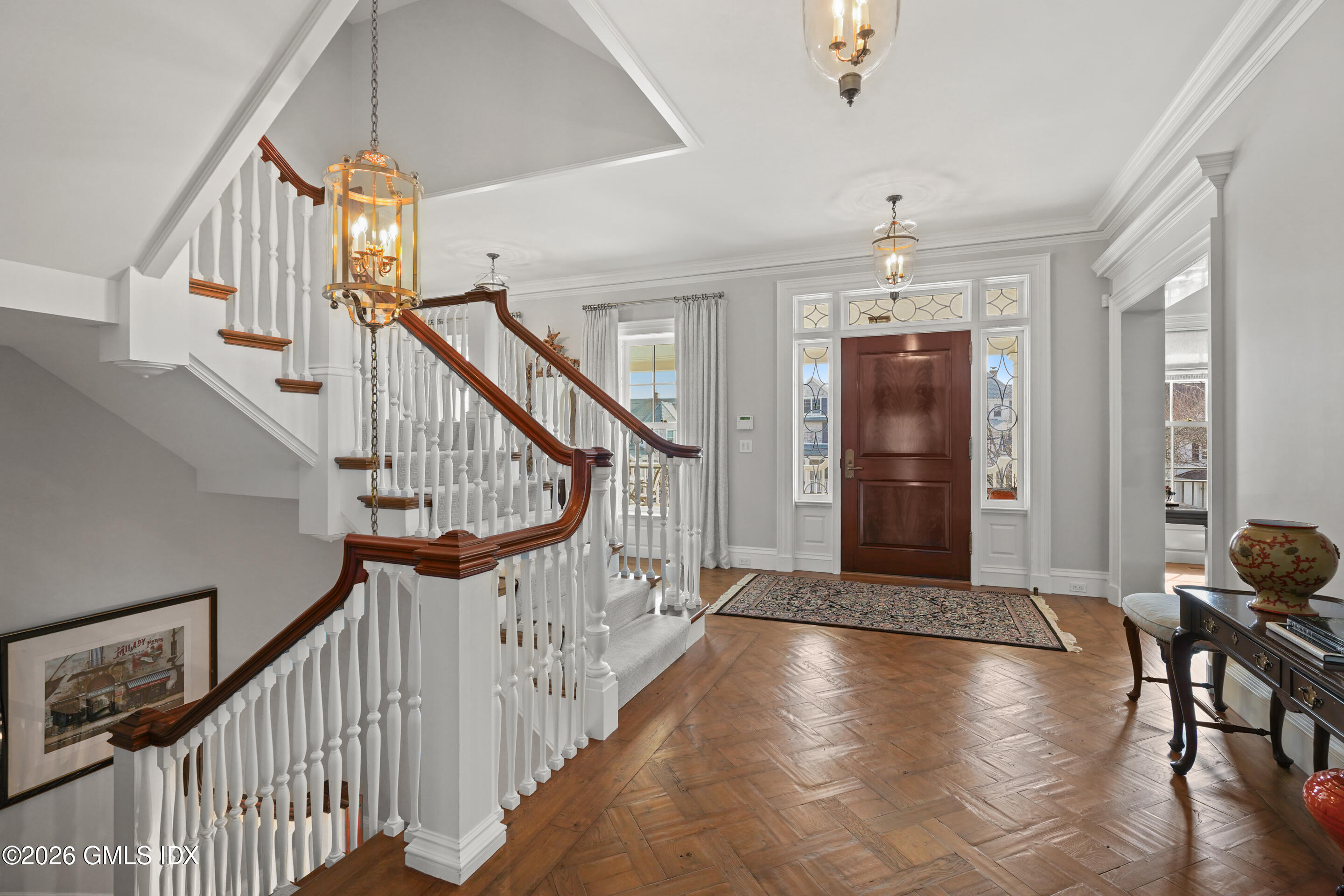 52 Ridge Street Greenwich, CT 06830 - Photo 4 of 49 DSC07433_1